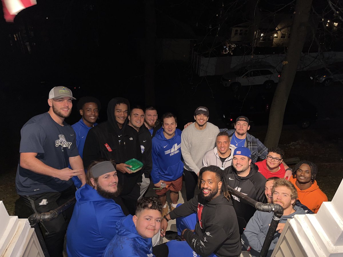 yansen_perez's tweet photo. So nice to have the Seniors at home tonight for a family meal. We are going to miss the ones that are leaving thanks for coming. ⁦@AssumptionFB⁩ https://t.co/zNSOTjGjJF