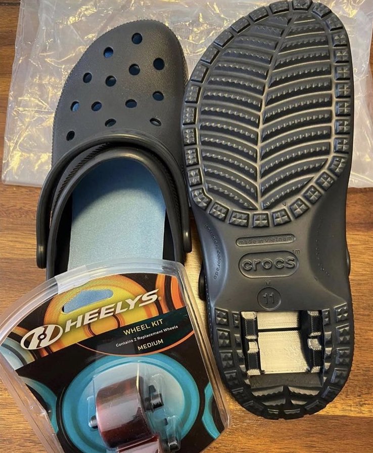 NoCloutBen's tweet image. when gas prices hit 4 dollars