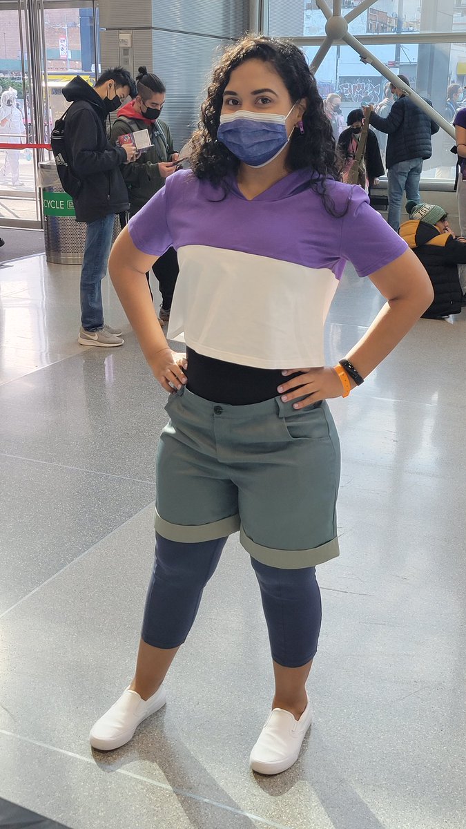 Two_Cams25's tweet photo. @snarklator would've enjoyed #AnimeNYC.
#LuzNoceda #TheOwlHouse #TheOwlHouseCosplay #AnimeNYC #AnimeNYC2021 #SplashingLightsAtAnimeNYC
#SplashingLights #SplashingLightsPhotography #CellPhoneCamera https://t.co/HKMMonJOyV