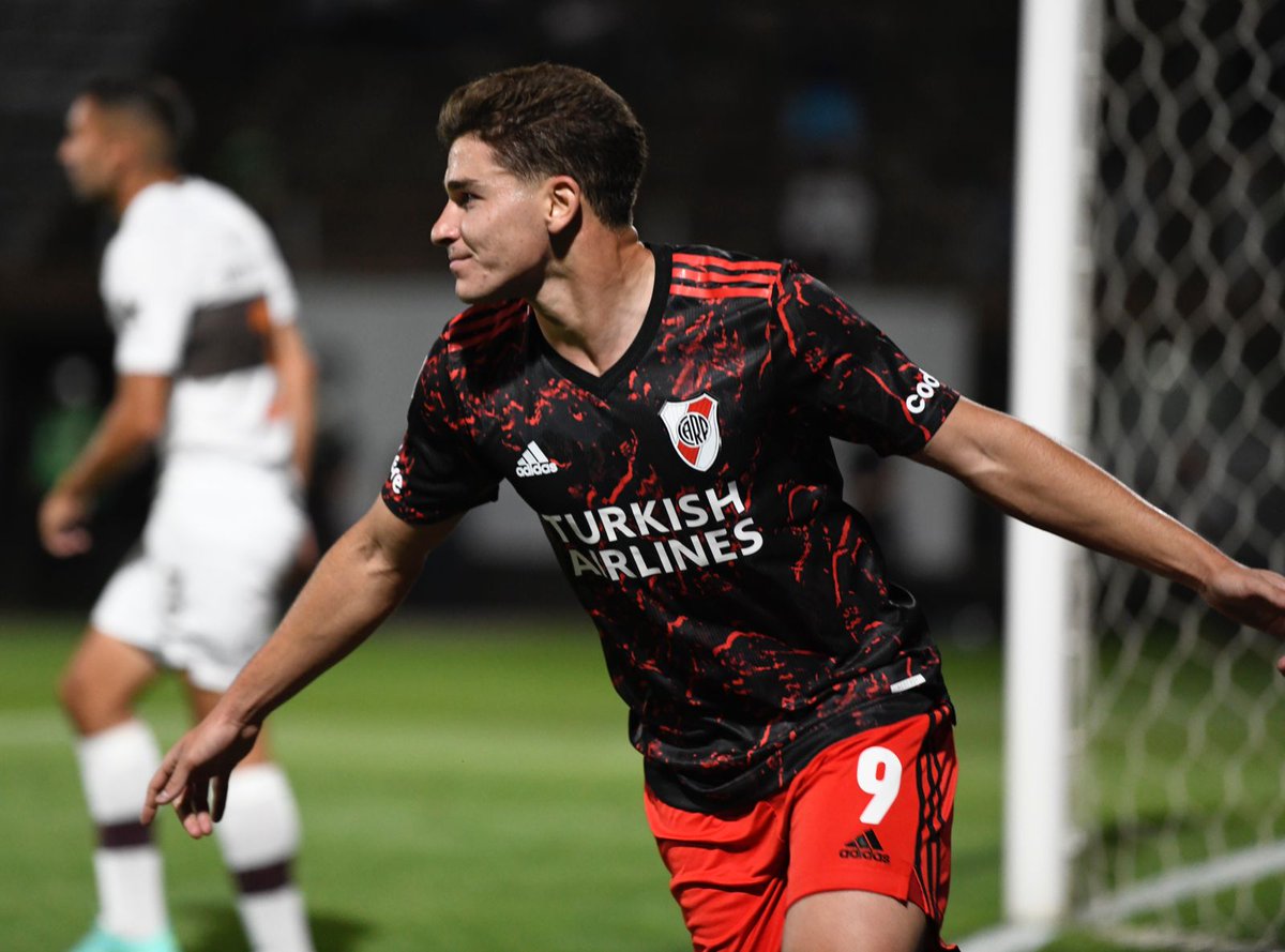 RiverPlate's tweet photo. 1⃣6⃣ goles 🔥 https://t.co/sYqVCtHpS0