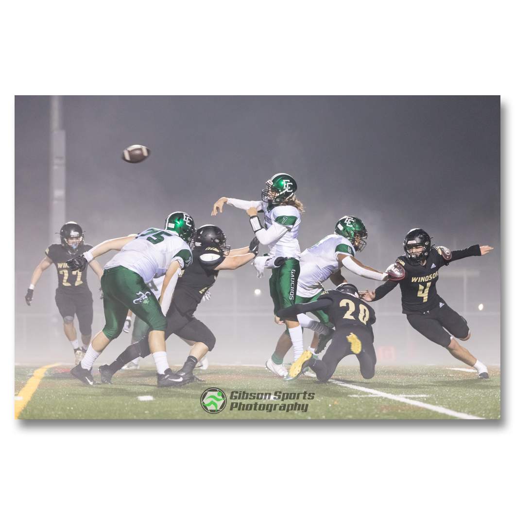 Gibson Sports Photography (@gibsportsphoto) on Twitter photo Rush Job - The Windsor HS defense pressures the El Cerrito QB during their fog-bound NCS playoff game. Windsor, California, USA. 19Nov21 #ShareTheMemory #football <a href="/WHSCA_ATHLETICS/">Windsor High Athletics</a> Rush Job - The Windsor HS defense pressures the El Cerrito QB during their fog-bound NCS playoff game. Windsor, California, USA. 19Nov21 #ShareTheMemory #football <a href="/WHSCA_ATHLETICS/">Windsor High Athletics</a>