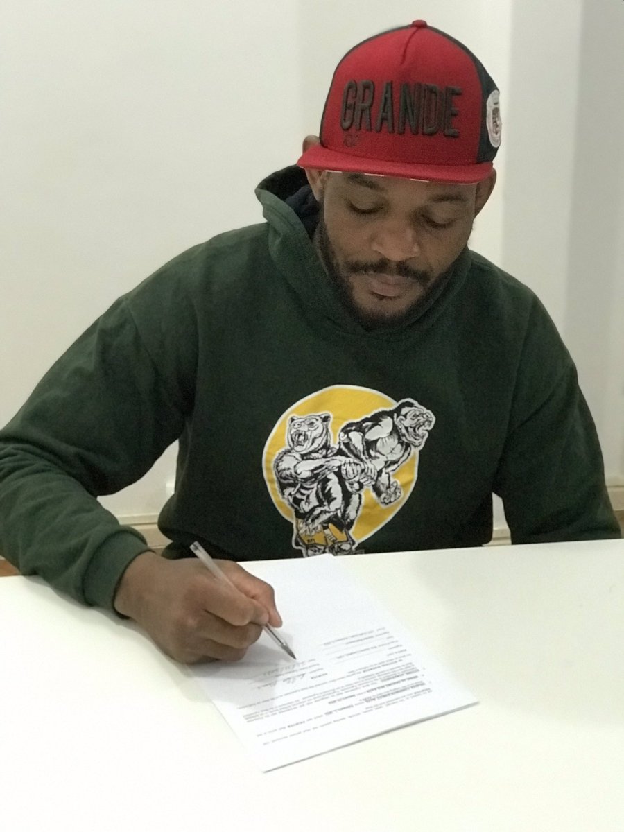 Am proudly announcing that I just signed the contract for my next fight, which will be on the 5th of February. 2022, against the Kazakhstan 🇰🇿 prospect, SHAVKAT RAKHMONOV, let’s go. 👊🏿👊🏿 #ufc