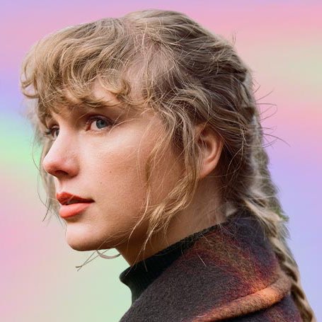 PopCrave's tweet photo. Taylor Swift wins ‘Favorite Pop Album’ for “evermore” at the 2021 #AMAs. https://t.co/xOkAqZbgPN