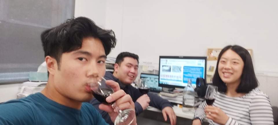 Darren_Repro's tweet image. Bridging virtual platform and reality with 🍷 for @ESASRB #ESASRBANZBMS 2021 Conference! Drop by for our poster session today! #spatialchat Poster #500 @carlcampugan_ , #540 me, and #544 @megan_lhz Excited to meet fellow peeps! #reprohlth 🤩