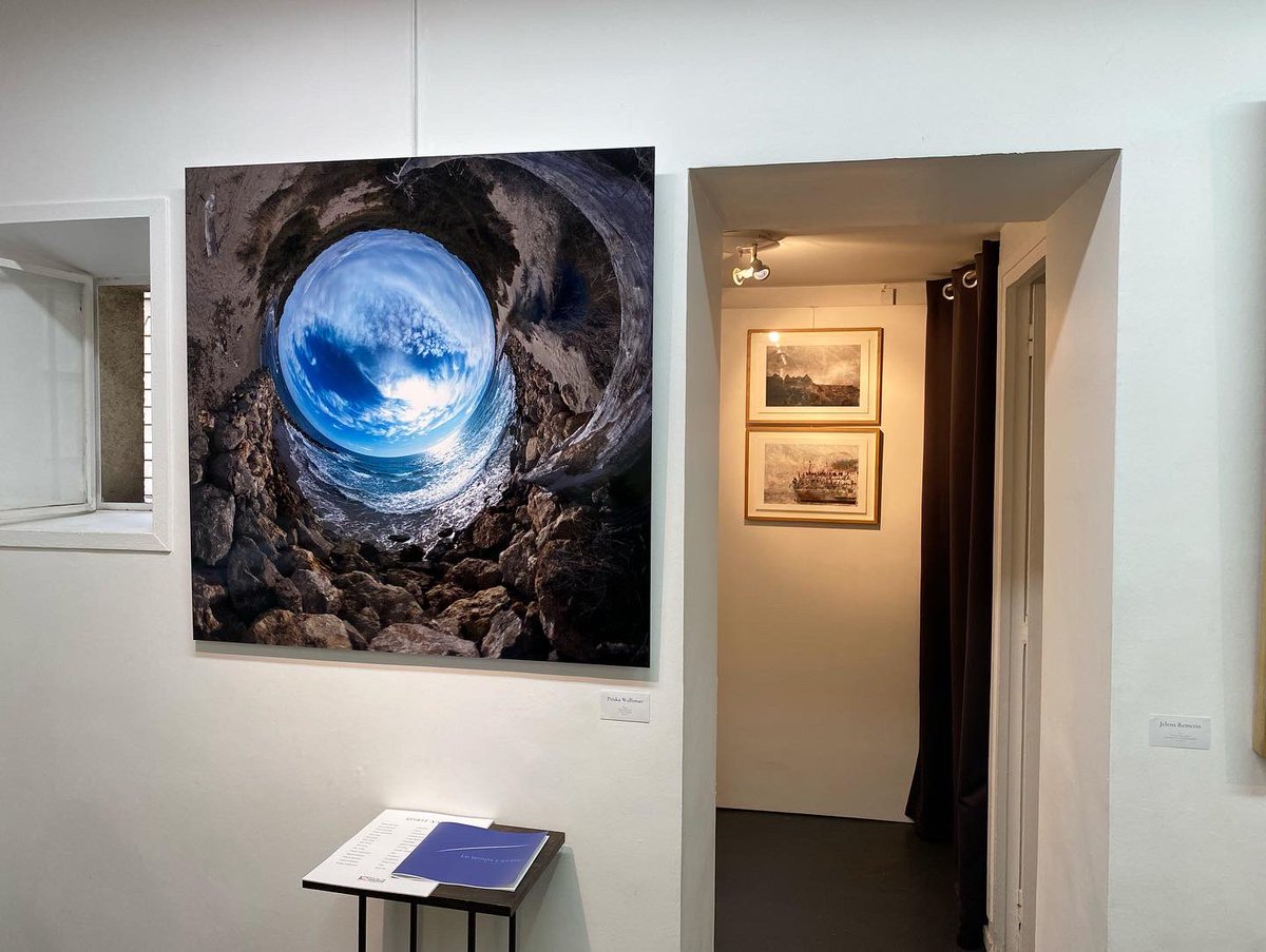 Quelques impressions de mon premier vernissage à la Galerie Menouar à Paris. L’expo continue jusqu’au 30 novembre galeriemenouar.fr