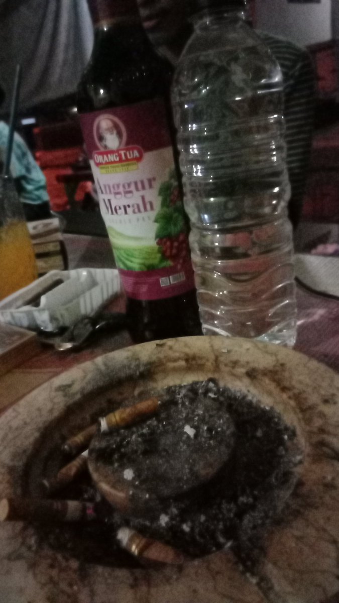 joniqua12's tweet photo. Yuk yg suka. https://t.co/5GG4q255mP