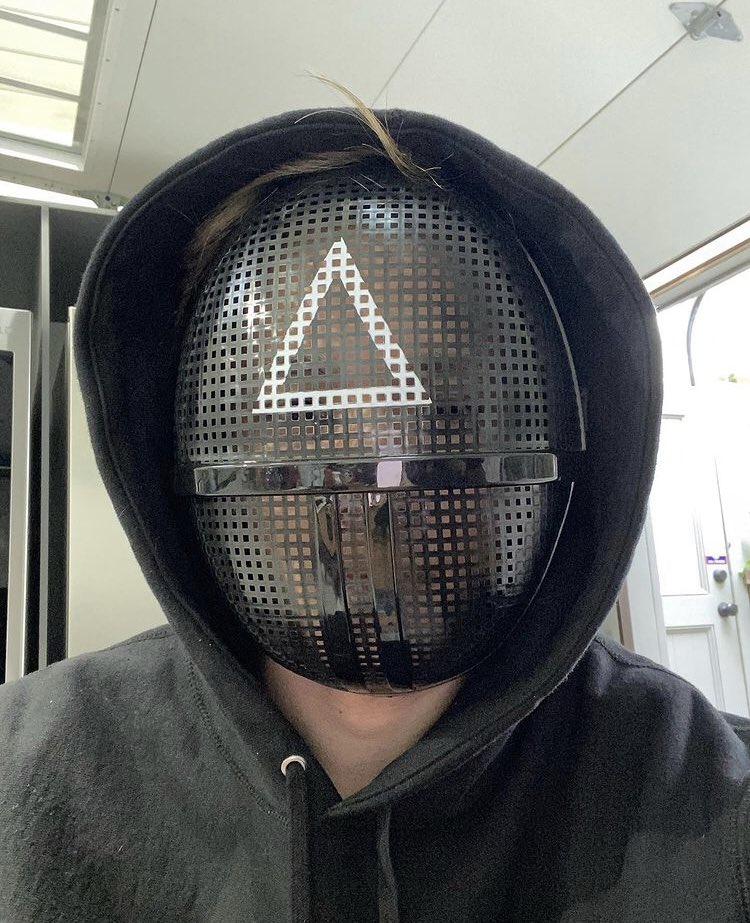 SamuelKimpicss's tweet photo. “The mask is too big.” #SquidGame
#사무엘 #김사무엘 #Sameulkim #kimsamuel
@ksamuelofficial https://t.co/C3TxeOlFfP