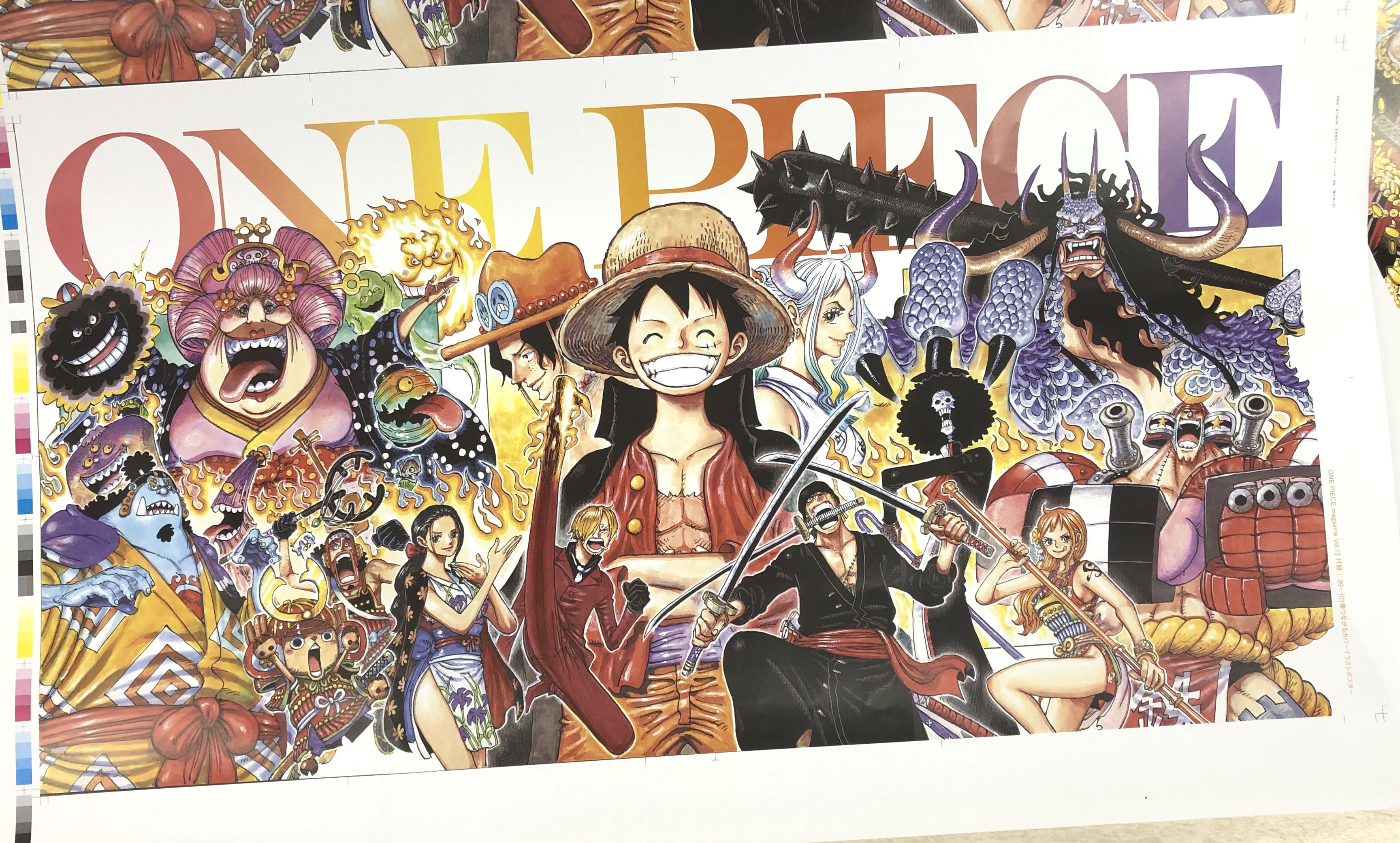 ワンピース マガジン 公式 Vol 13の付録は豪華ポスター2種 連載1000話 コミックス100巻 記念号 ということで 第1000話 麦わらのルフィ の扉絵と 99 101巻つながるカバーイラストをビッグサイズでお楽しみいただけます 紙質にもこだわった