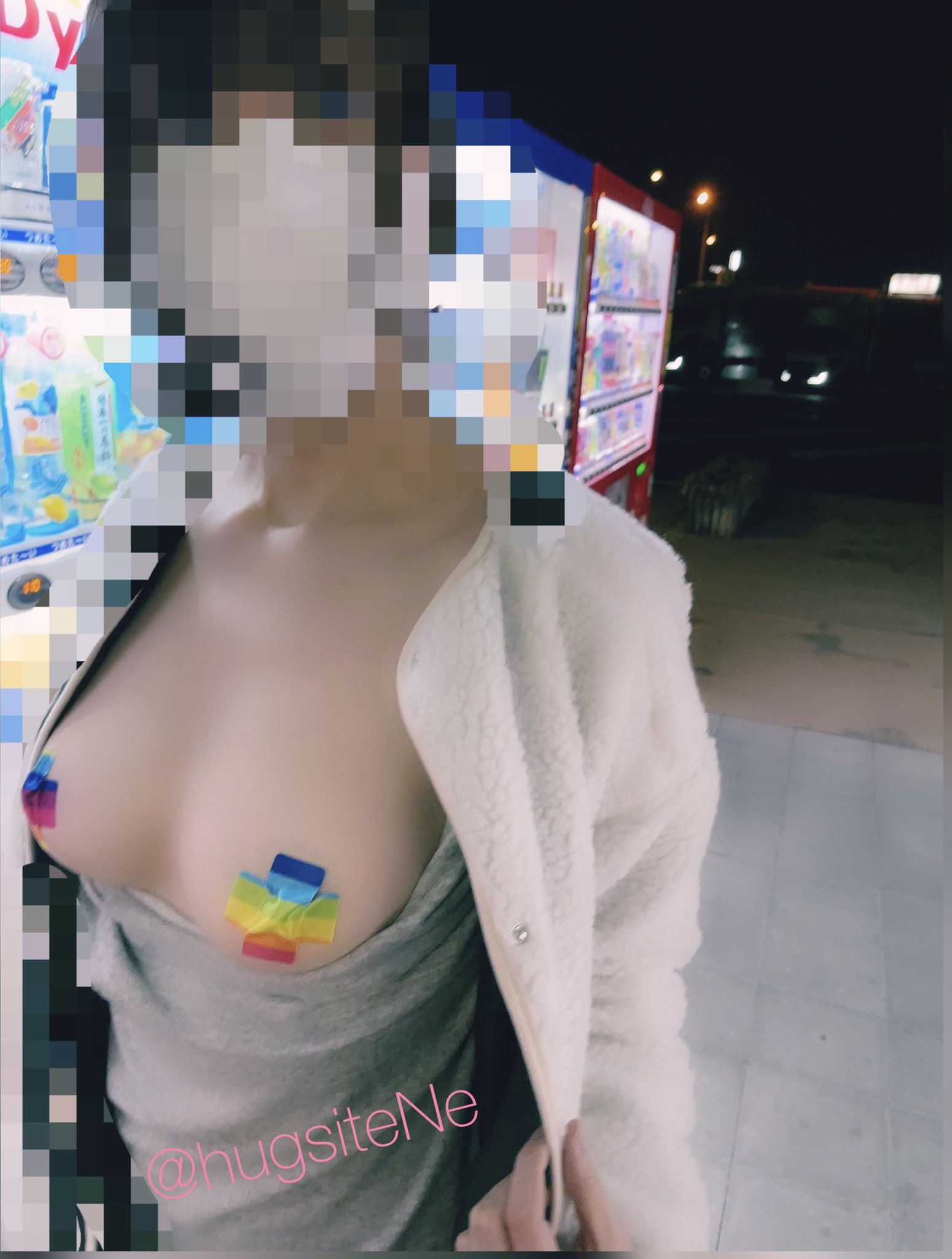 ニプレス露出 
