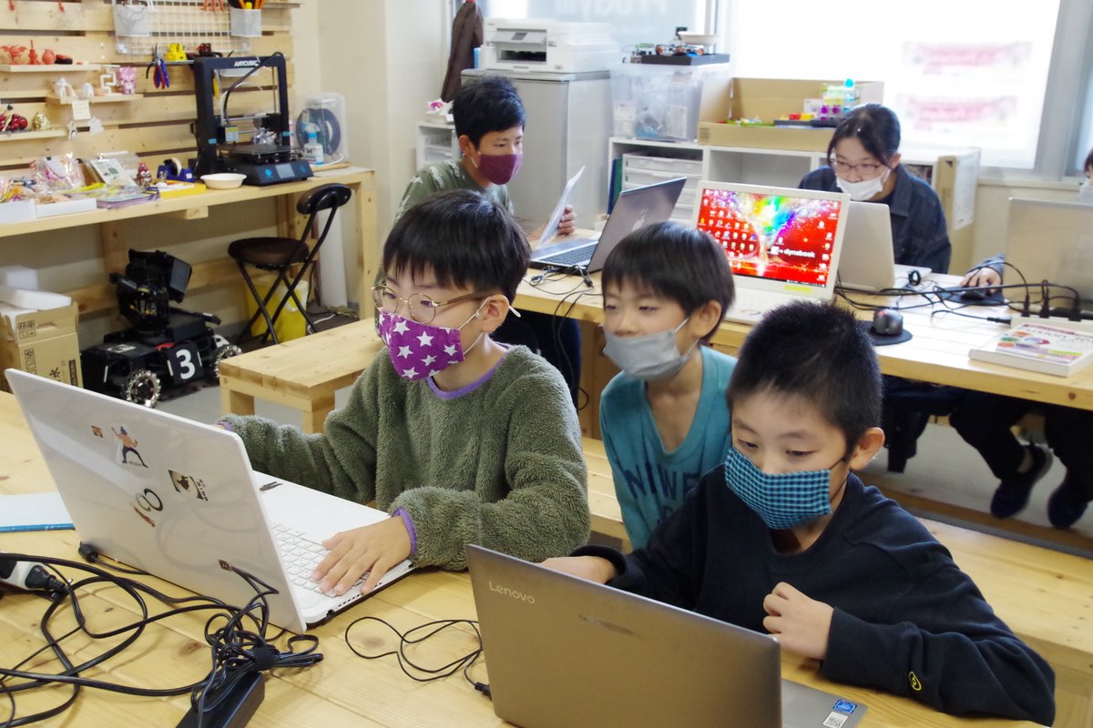 CoderDojoKamiJP's tweet photo. そういえが、みんなでやるカードゲームはコミュニケーション促進に繋がるので、それならば道場のはじめにやってみたらもっと効果的なのかもしれない（ひとりごと）。

次回の開催日については改めてアナウンス予定です。ではまた！ https://t.co/D1FF8cchmp