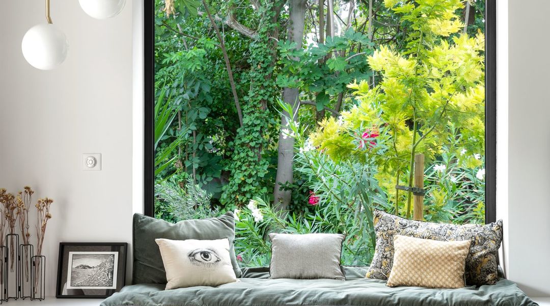 EspaceAtypiqueG's tweet photo. Voici des conseils qui vous aideront à optimiser l'espace perdu près de vos fenêtres. 🪟 #AménagementIntérieur https://t.co/bFXFyNrNCi https://t.co/8DVzVjYOlR