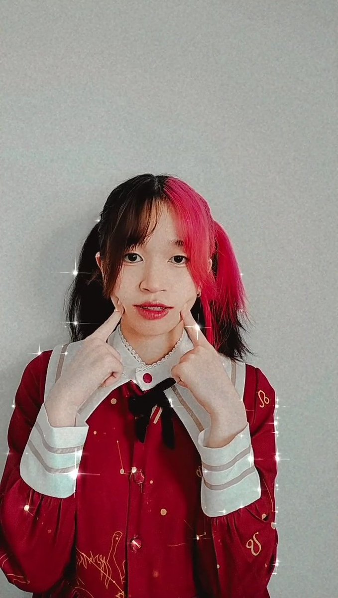 lenki_rina's tweet photo. นี่เป็นครั้งแรกที่ได้ทำทรงผมทวินเทลเลยล่ะ❕✨

#いいツインテールの日 https://t.co/4QAo3Lh0bU