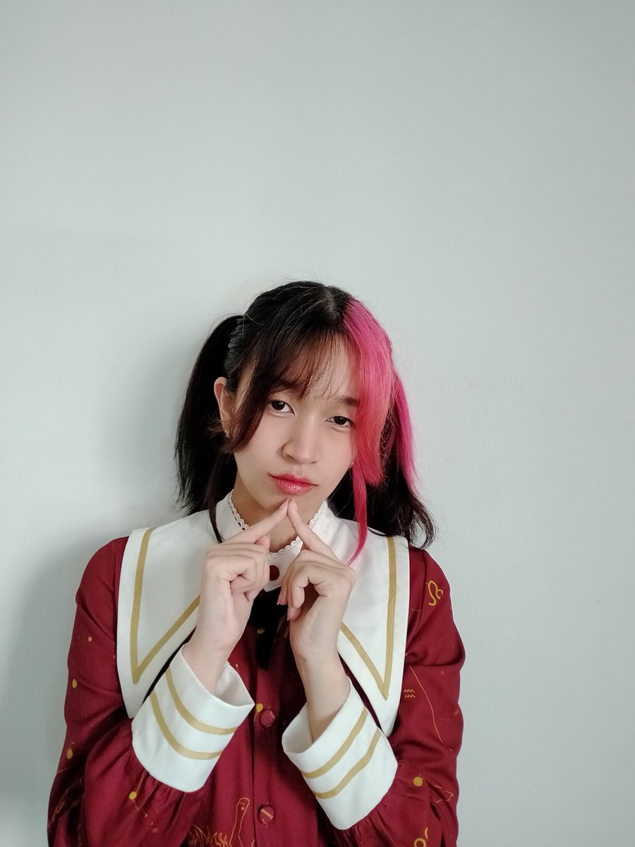 lenki_rina's tweet photo. นี่เป็นครั้งแรกที่ได้ทำทรงผมทวินเทลเลยล่ะ❕✨

#いいツインテールの日 https://t.co/4QAo3Lh0bU