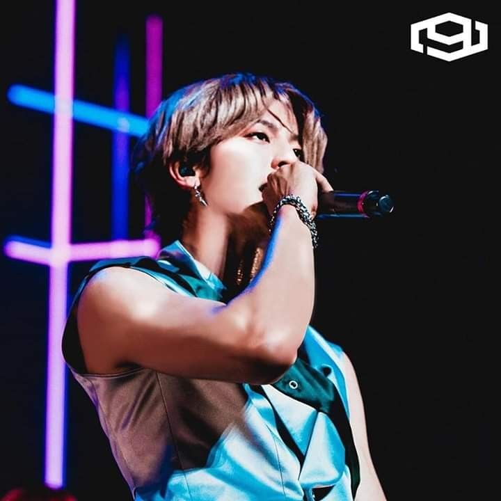 hourly youngbin 🍀 tweet media