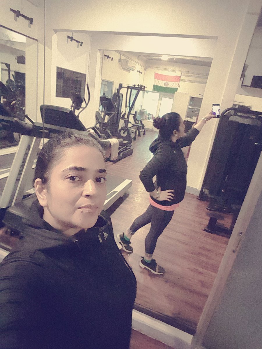 Sujataganguly13's tweet photo. A good way to start the day!
Healthy body/Healthy mind!
🕉
#Kasrat
#workoutmotivation https://t.co/yuTpF7LF7r