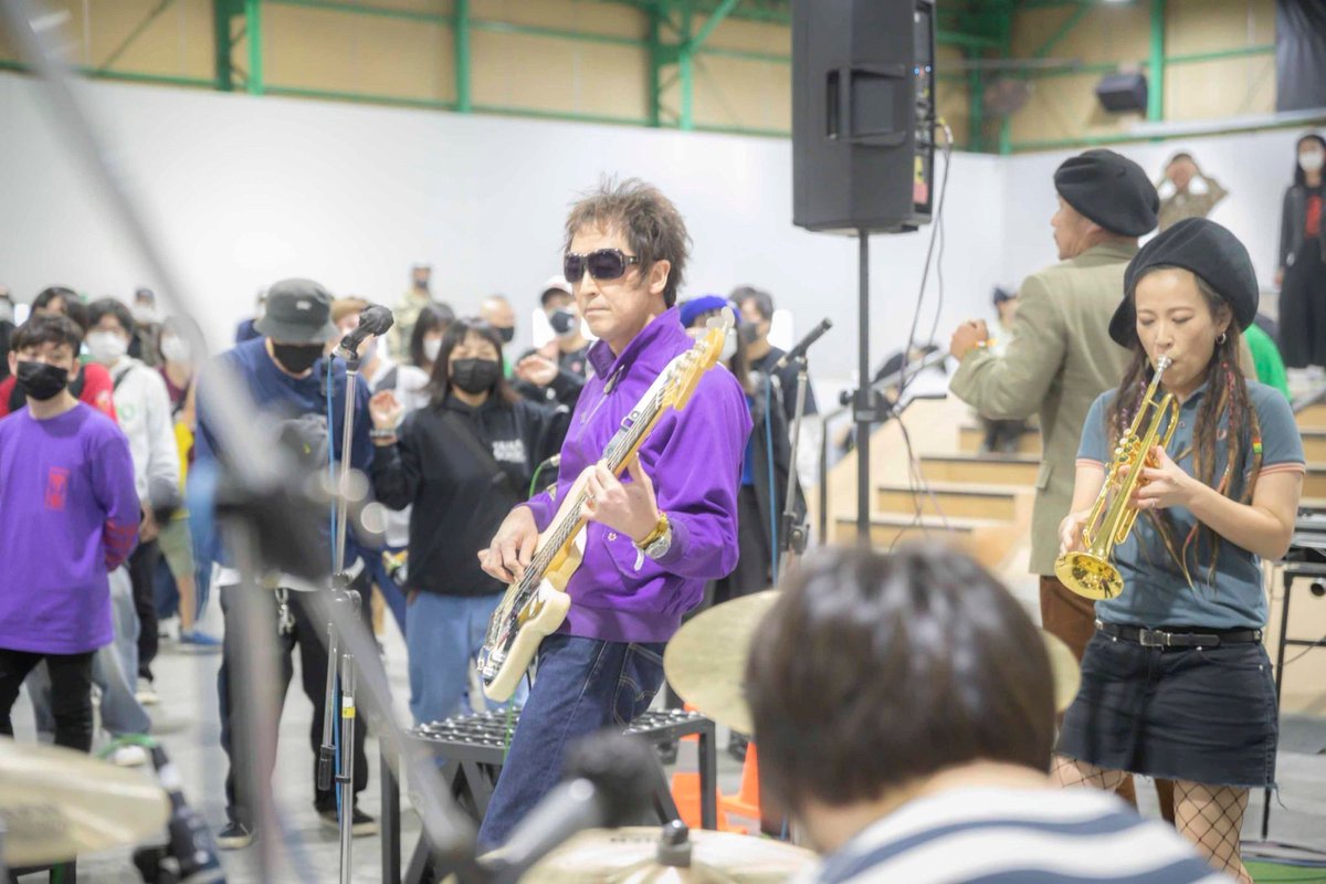 yaccham's tweet photo. 【感写】
ライブという名の光の光奮の中で。
◻︎THE REDEMPTION/東所沢SKIP FACTORY(TAMASONIC)
撮影依頼、お気軽にご相談くださいませ^ ^
#theredemption #リデンプ #東所沢 #skipfactory #tamasonic #ライフワーク #lifework #snap #portraits #ポートレート #スナップ #ライブ https://t.co/Yi8dT7QU5v