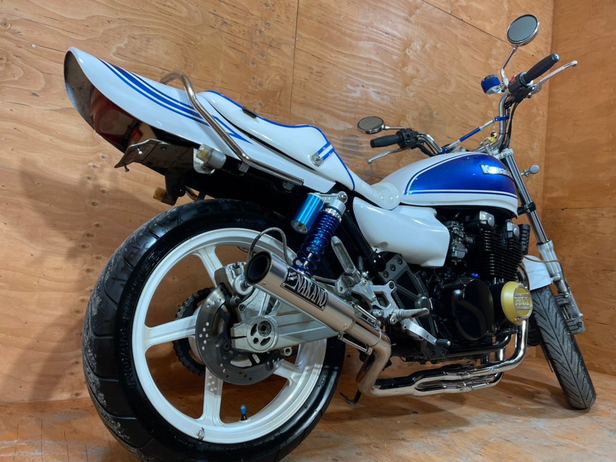 03111225K カワサキ ゼファーχ 白/青 機関良好♪ 外観良好♪ ゼファー