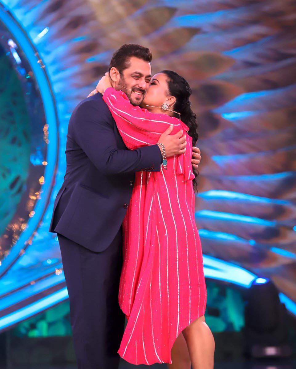 ❤️❤️❤️❤️❤️ <a href="/BeingSalmanKhan/">Salman Khan</a> sabse cute hero
