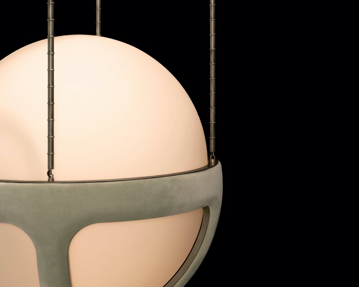 est_living's tweet photo. NEW COLLECTION | Creative director Gabriel Hendifar launches Apparatus Studio’s fourth instalment, this time taking inspiration from the 1960s.
READ MORE: https://t.co/f1hBwRVMlb
#lighting #Apparatus #ProductDesign #BrandtoKnow #launch #exclusive https://t.co/OHwrntjInR