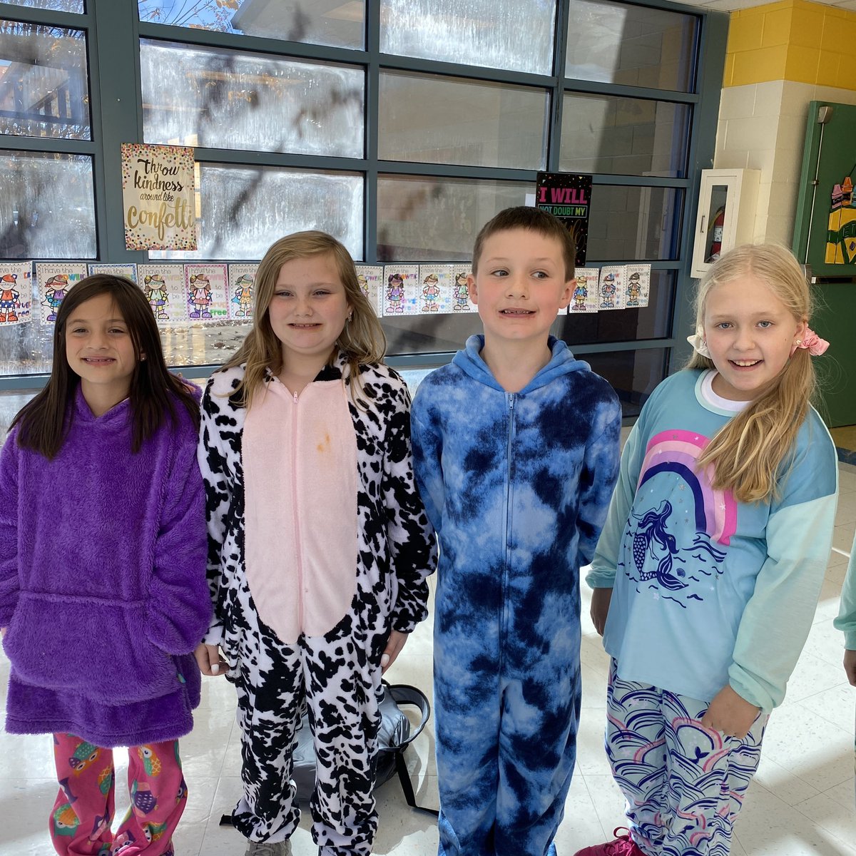 eton_ap's tweet photo. Recognizing good behavior is IMPORTANT! These students paid one eagle ticket to wear PAJAMAS for PBIS PJ DAY! Our students earn eagle tickets by meeting their SOAR goals. #pbisworks @georgiadeptofed https://t.co/qm1oK5vb3R