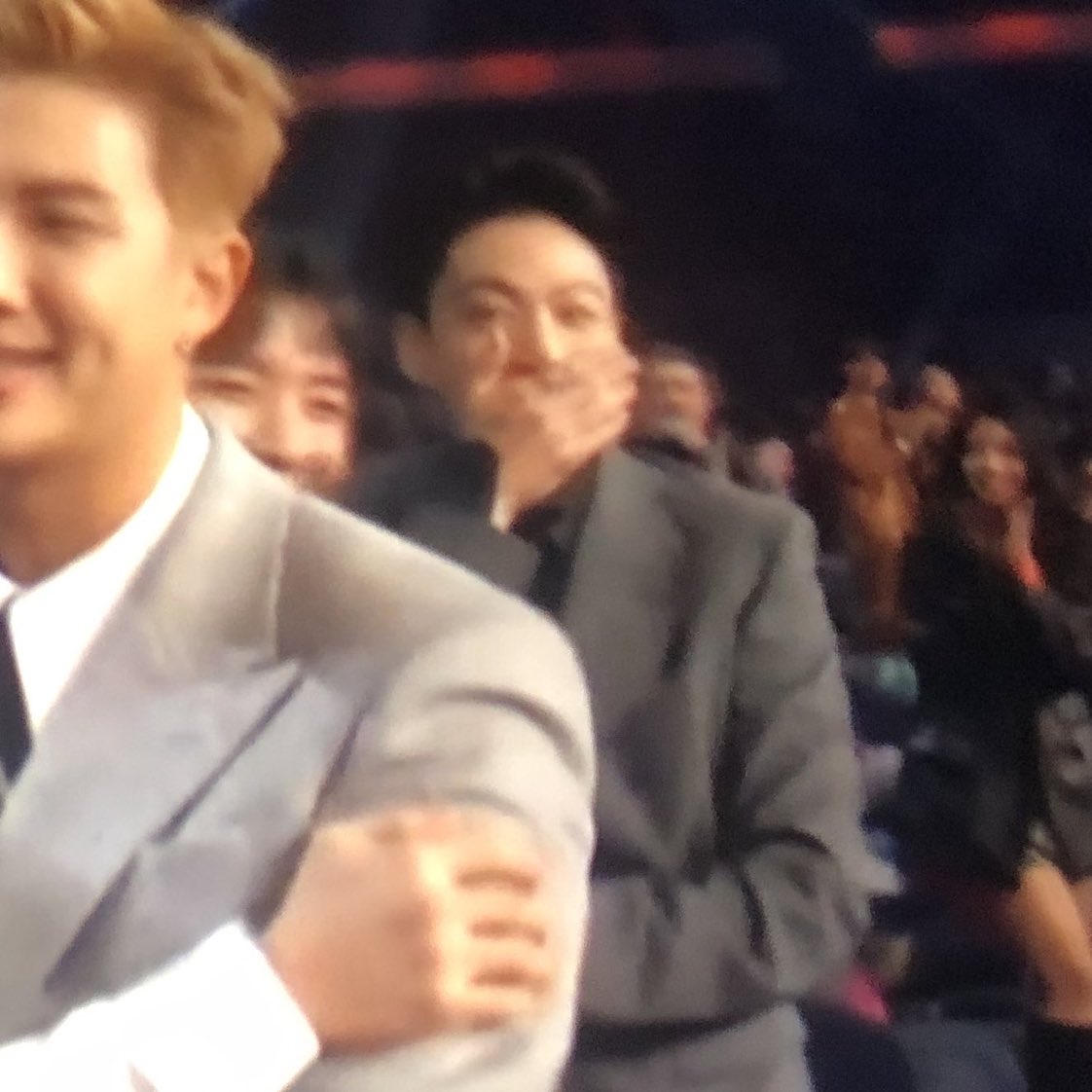 rockstarJKK's tweet photo. JUNGKOOKS REACTION TO WINNING ARTIST OF THE YEAR 😭♥️♥️ https://t.co/KDhlPdW8s0