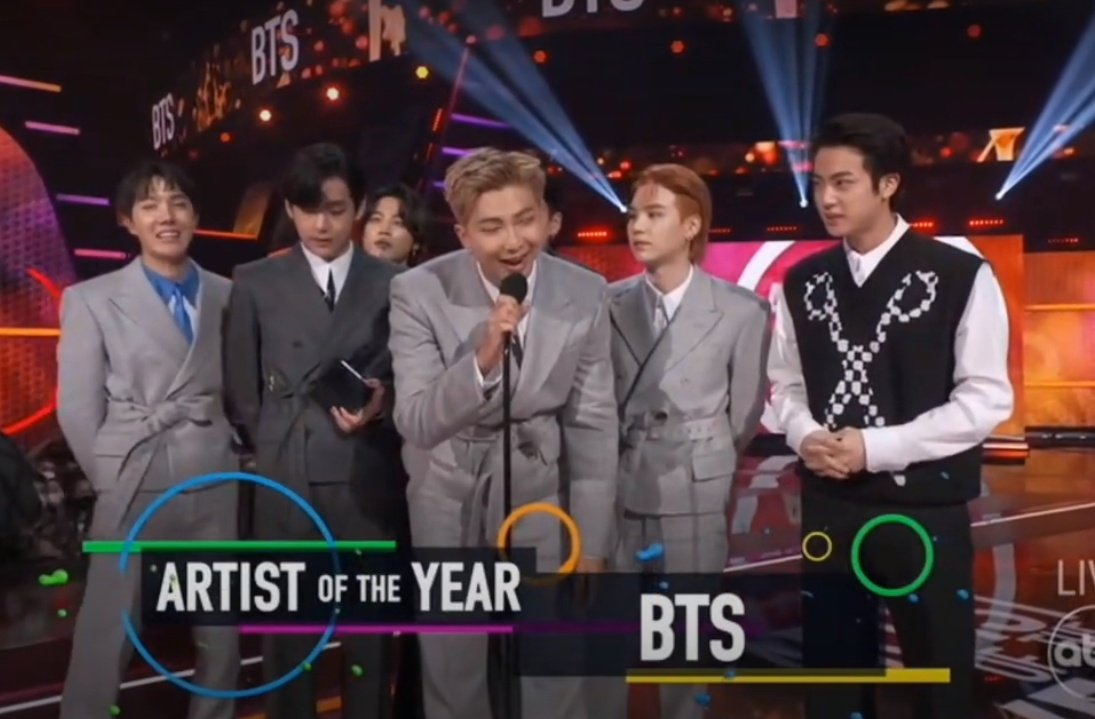 BTSAnne_'s tweet photo. [INFO] @BTS_twt

BTS gana todas las categorías en las que están nominados, que son: 

- Artist of the Year.
- Favorite Pop Song.
- Favorite Pop Duo/Group.

I vote BTS for #AMAsTNT  #BTSxAMAs https://t.co/6lp0fP76nY