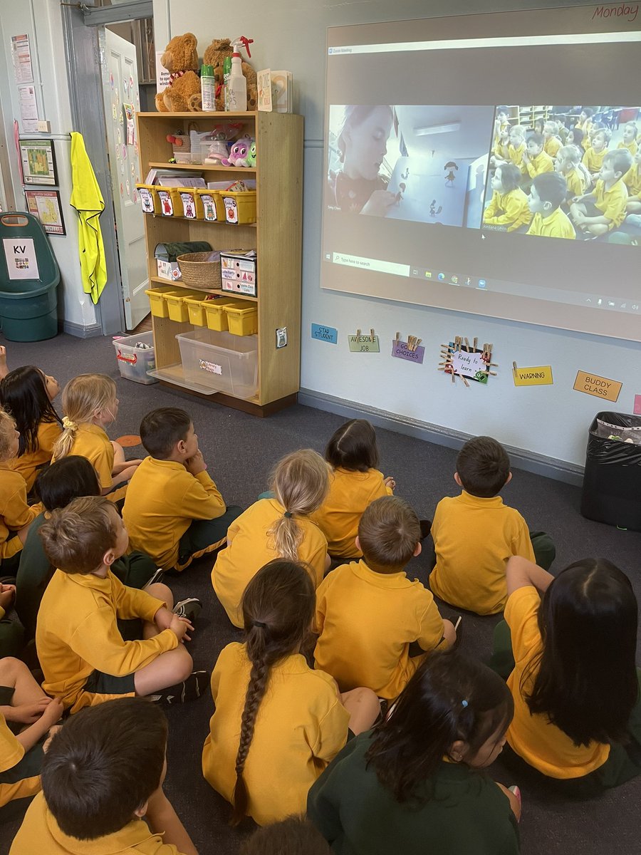 KENSINGTONPS's tweet photo. #KV is so lucky to have our #65R buddies read to us this afternoon! #KPS https://t.co/M0lP9hzL2y