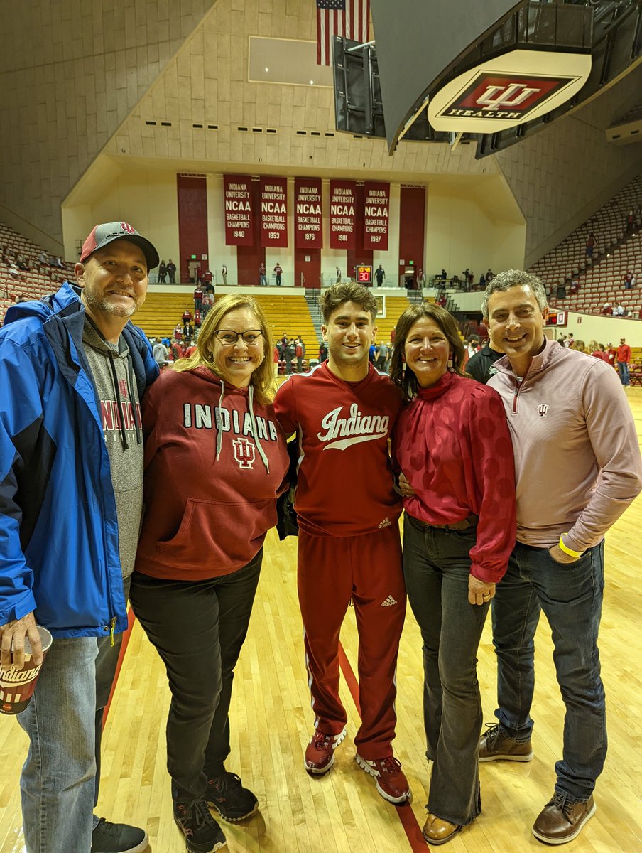 QuipsofQ's tweet photo. Great night @IndianaUniv: Hoosier win seen from better seats than where we started bc @brianteach saw a former student. Ran into NSHS &amp; IU fellow grads Shannon &amp; Julie Getty &amp; their son, Jonah-an IU cheerleader.Finally, on the floor for photos. Go IU! Fight! Fight! Fight! https://t.co/BxU3aEiKHY