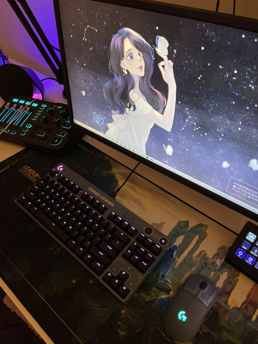 jessicahkim's tweet image. look how clean my set up looks with the new @LogitechG x League of Legends collection 

g.logi.link/jessica #logitechpartner use code ‘jessica’ to get $$ off at checkout!