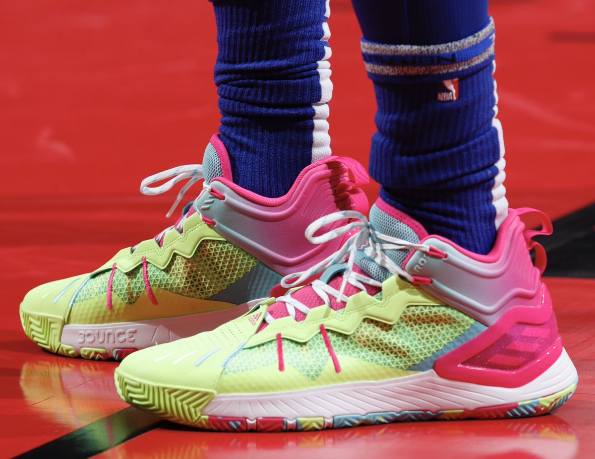 Derrick Rose returns home to Chicago in his new Adidas Son of Chi model.