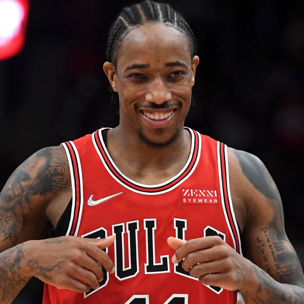 TheHoopCentral's tweet photo. DeMar DeRozan tonight:

31 Points 
5 Rebounds 
5 Assists 
2 Steals
1 Block
50% FG
2/2 3PM
9/9 FTM https://t.co/4b6j7hDB2a