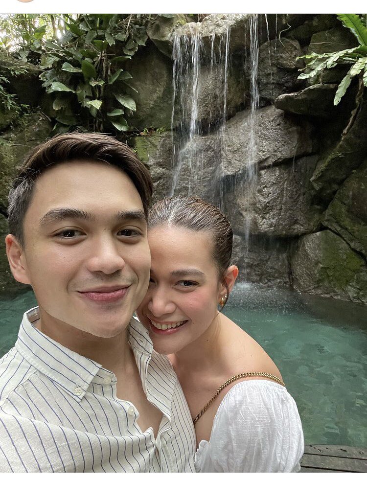 amphie0114's tweet photo. ano bang meron bakit kau ganyan haha😍We Love U Both So Much🤍🤍🤍 https://t.co/XWsEzdDbDP