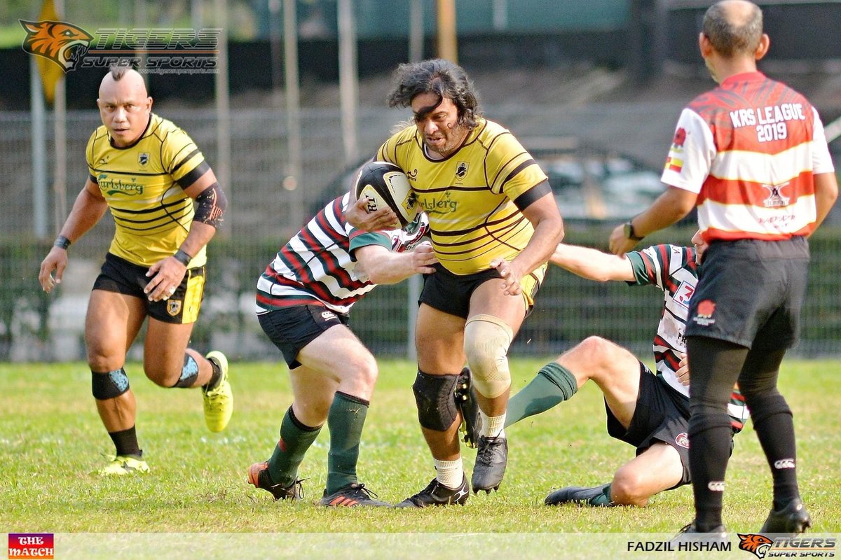 AJpyroMMA's tweet photo. My body knows how old I am but my mind refuses to believe it!
Guns blazing at 47 π₯
After no rugby for 2 years, I had a blast!
#KickAssAt47
#FitOver40
#PyroFit
#Rugby
#CobraLegends https://t.co/pEQrySczTe