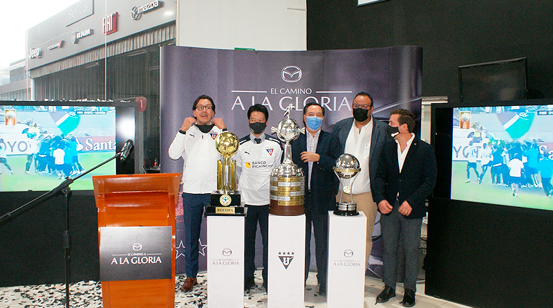 AutomagazineEc's tweet photo. Mazda y Liga de Quito inician campaña ‘Camino a la Gloria’, con el Tour de Copas: ⬇
https://t.co/ofugaKG0mB
#AutoMagazineEc #Mazda #Ecuador #LDU #Maresa #Auspiciante #TourDeCopas #CaminoALaGloria #Deportes #LigaDeportivaUniversitaria #MazdaEcuador #AutoMagazine #AutoEc #AM https://t.co/E45UzBaDlS