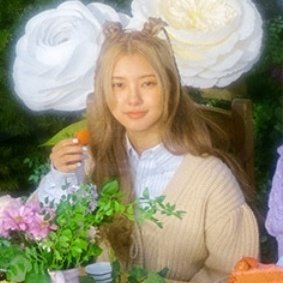 archivekdayeon's tweet photo. in love with blonde dayeon ♡

꒰ #kimdayeon #김다연 #kep1er #케플러 ꒱ https://t.co/QBUGmdjJDz