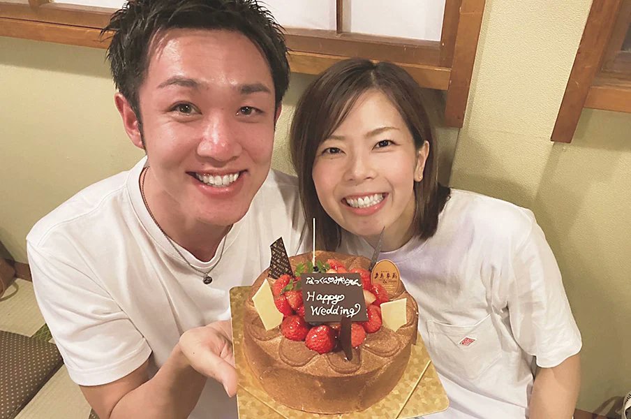 11月22日は いい夫婦の日 プロポーズ直後の涙 これ 嘘じゃないよね 男女バレー代表セッター同士の結婚エピソード Twitter