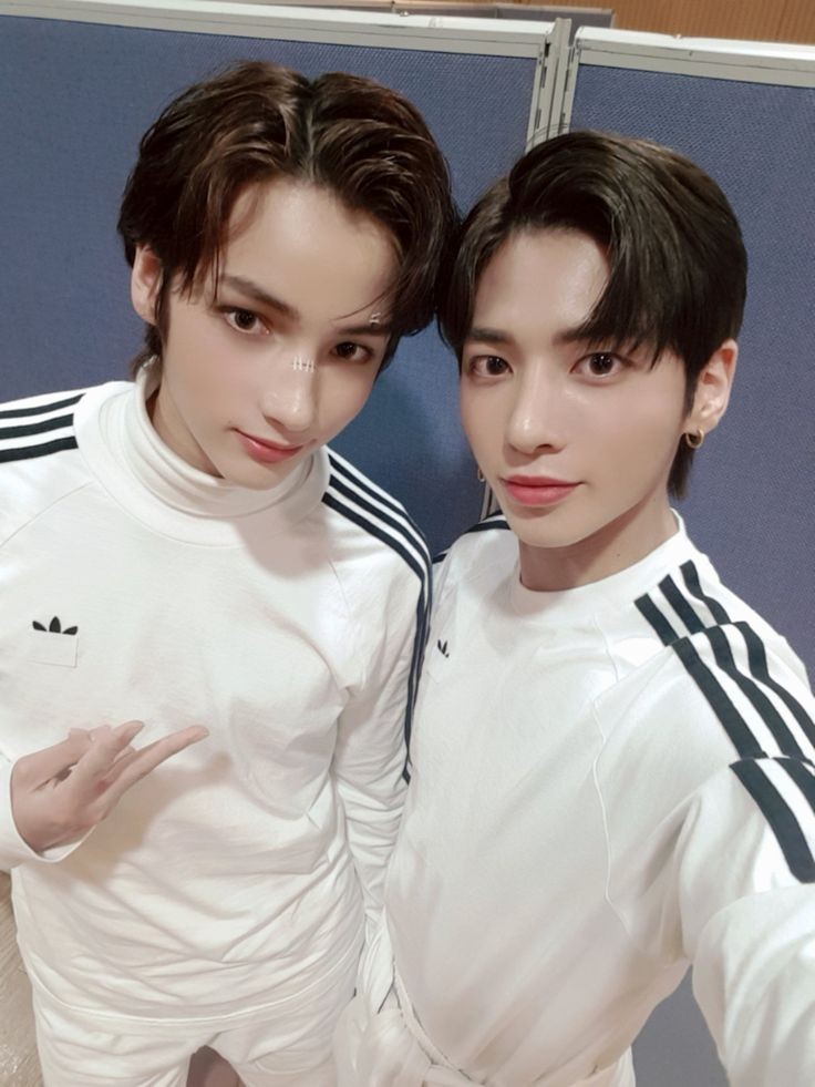 soobremo's tweet photo. #MAMAVOTE #txt https://t.co/AqVQLVULWS