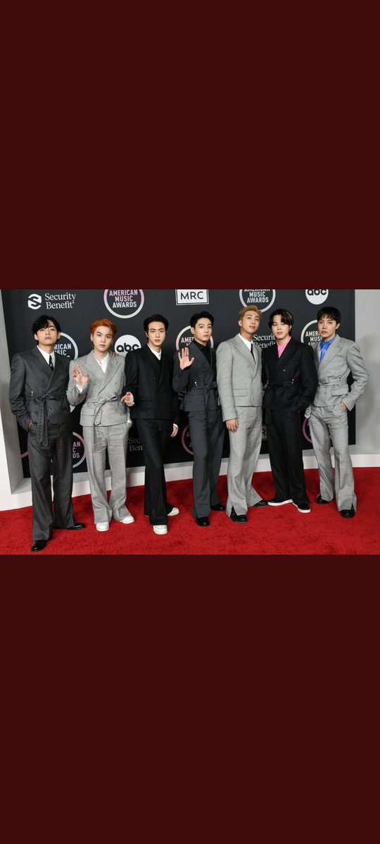 NooriyaZ14's tweet photo. #AMAsTNT 
#BTSxAMA 
#BTSCONGRATULATIONS 
Man I can't get over their win. South Korean boys winning the American music awards most prestigious award. If thats not royalty, if thats not ultimate king behavior then idk what is. They deserve this. They deserve it all. KINGS https://t.co/8eShSVTPSX
