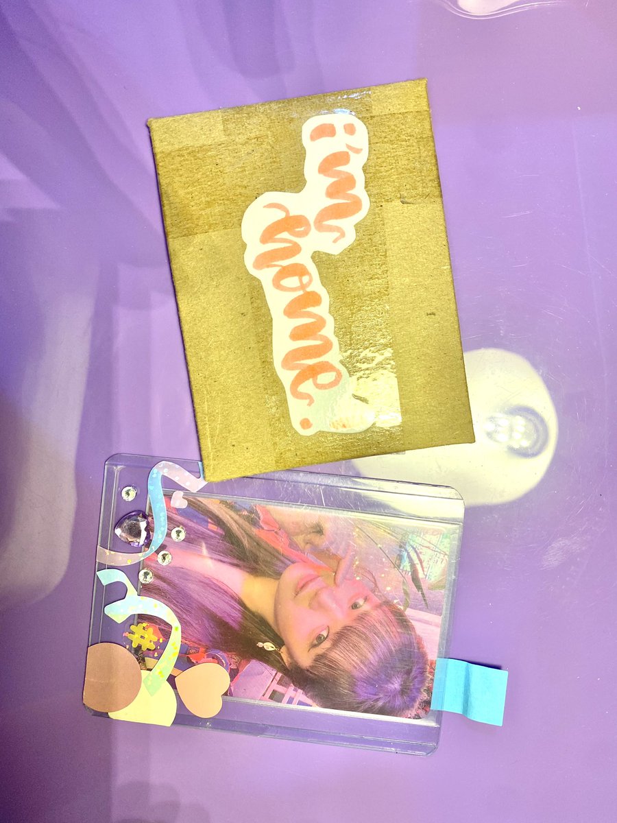 chaewoocart's tweet photo. thankyou so much ! @schyoung_  they’re finally home hehe >< well-packaged and went home safely ! #riufeedbacks https://t.co/nCcNiYhJe6