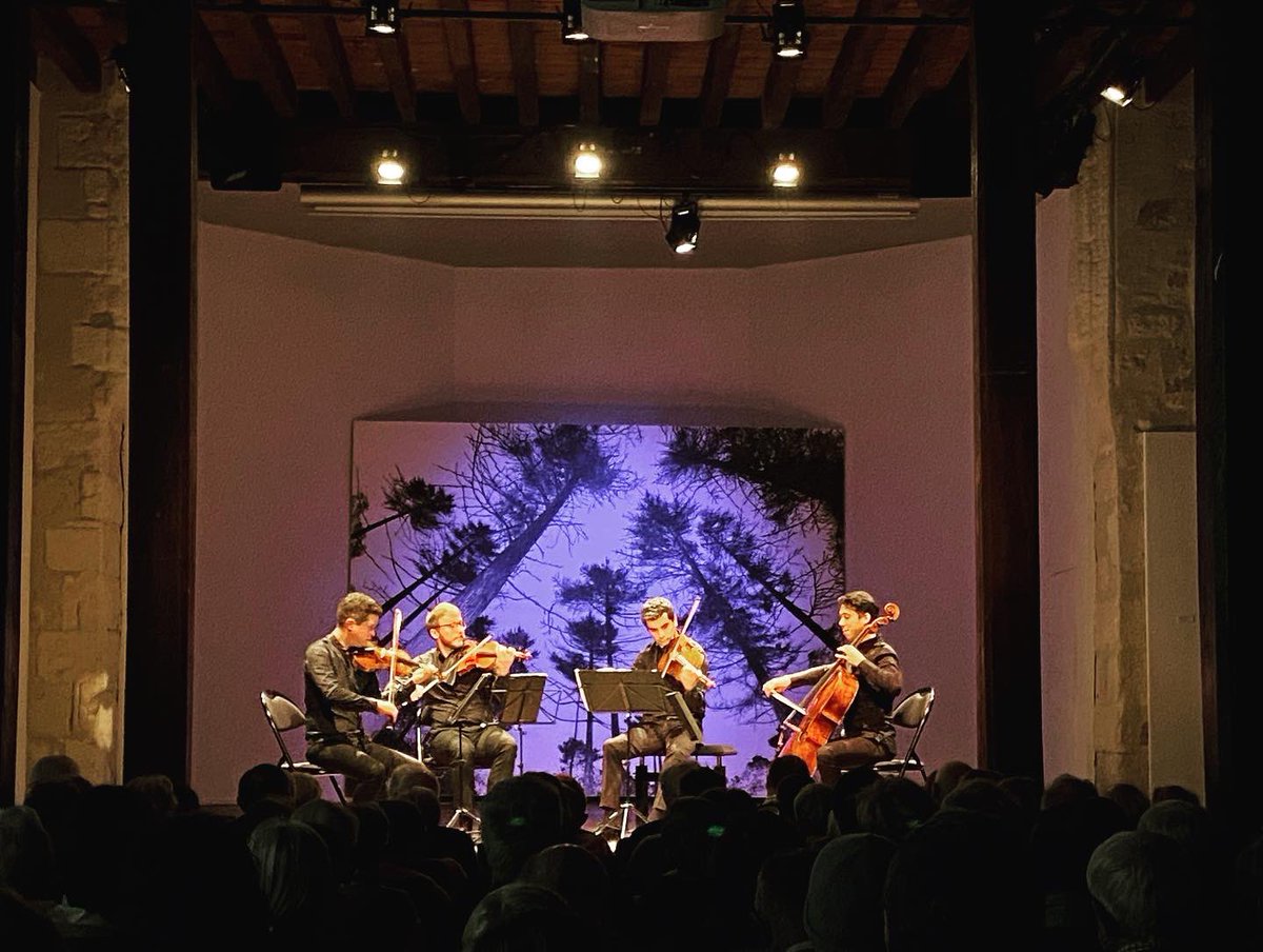 La_Belle_Saison's tweet photo. Magnifique journée quatuors hier au Méjan ! @AssoMejan 
2 concerts offerts par le @ElmireQuatuor et Michel #Dalberto, avec le sublime quintette de #Vierne, puis le @quatuorvankuijk qui poursuit son cycle Mendelssohn. ✨ https://t.co/TbCFuzPL1q