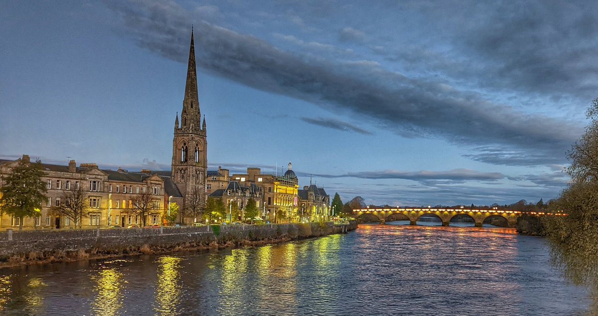 J0hnCassidy's tweet photo. Good morning fae Perth...
#getootside https://t.co/0gCqUqXlnz