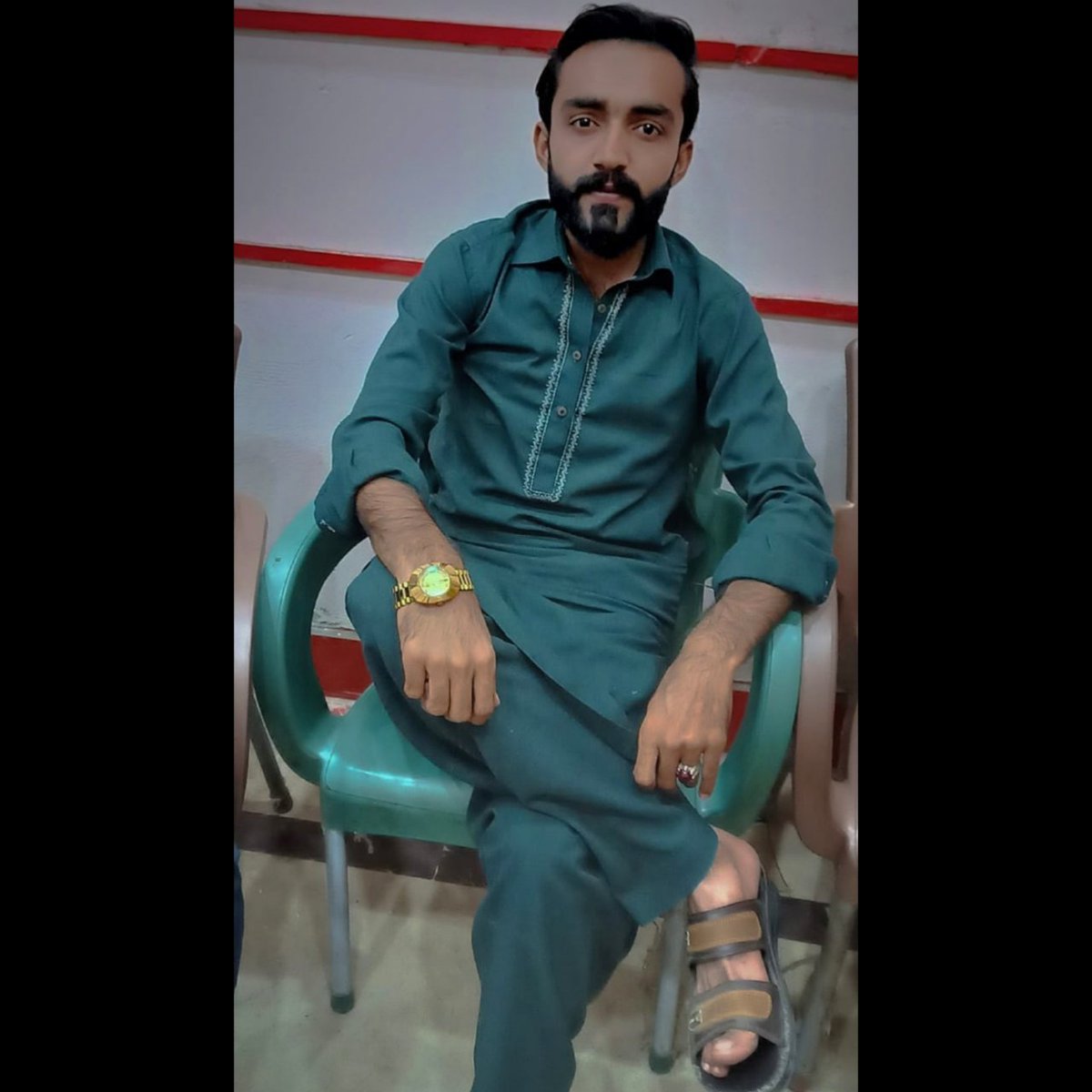 GiruMalik's tweet photo. جسکا انجام تھا اندھیرا🌘
وہ شما جلی ہی نا ہو تی🔥 https://t.co/BV2dOTvwED