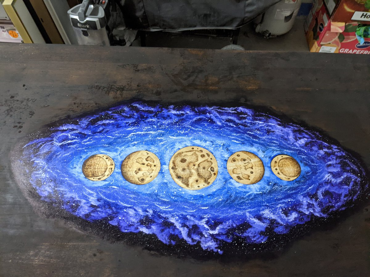 rockwithspock's tweet photo. "This project will be so quick and easy"😑
A few more painting sessions, and maybe I will be done with the top of the table. https://t.co/RYgKRjE6TZ