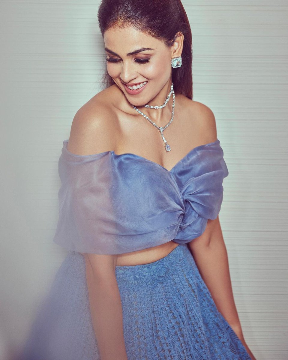 igtamil's tweet photo. Elegant @geneliad ❣️
#GeneliaDeshmukh #Geneli #TamilCinema
For more images at https://t.co/hmoZcBJMRb https://t.co/Kl770kLgSg