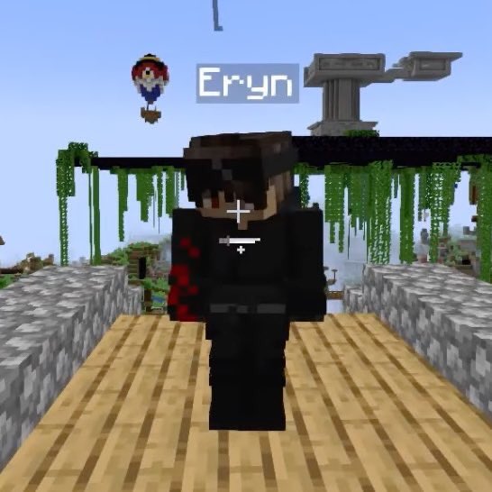 smpthrowbacks's tweet image. 1 month ago today! 10/22/21
     ➞ Eryn joined the Dream SMP!