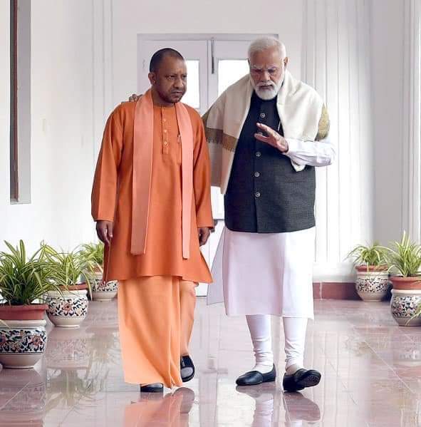 godparthicle's tweet photo. "Tum bas selection lo, transfer-posting ka hum dekh lenge" https://t.co/m9ltxsGYkv