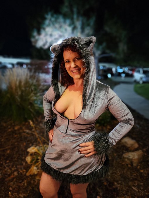 Animal Instincts night was a lot of fun. https://t.co/22pbhnbZua<a href="/tag/bikini"class="tags"><span>#bikini</span></a><a href="/tag/sundayfunday"class="tags"><span>#sundayfunday</span></a><a href="/tag/milf"class="tags"><span>#milf</span></a><a href="/tag/americanflag"class="tags"><span>#americanflag</span></a>