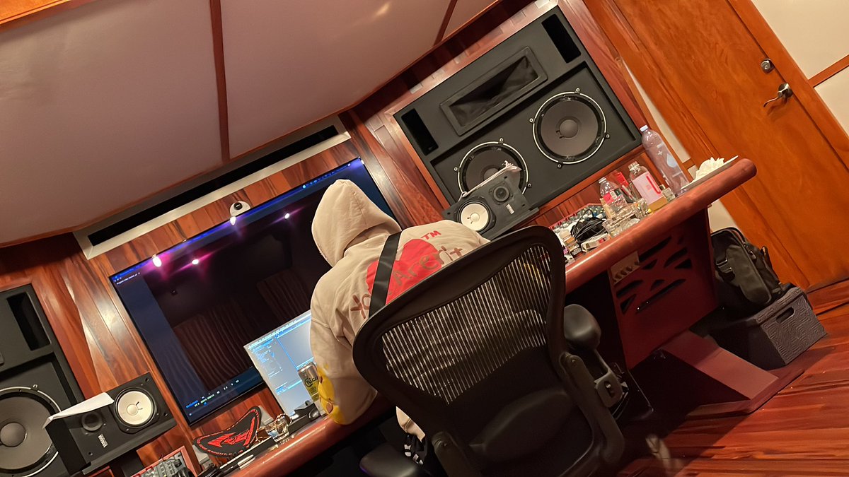 Studio Malibu (@studiomalibu1) on Twitter photo 