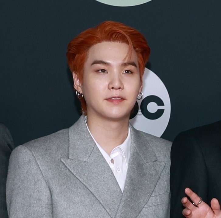 MinSlayer's tweet image. ORANGE HAIR YOONGI WILL BE THE DEATH OF ME!