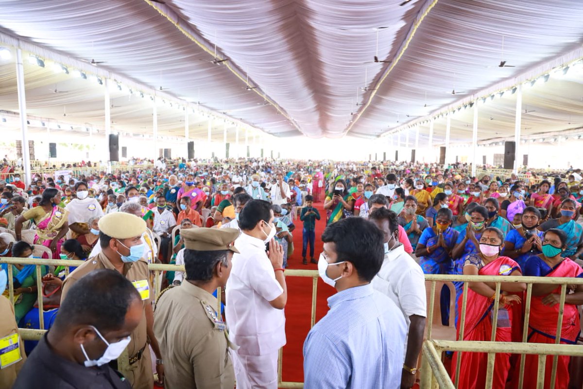 V_Senthilbalaji's tweet photo. மாண்புமிகு தமிழக முதல்வர் அவர்களின் வருகையை எதிர்நோக்கி அரங்கம்...

#KovaiWelcomesStalin https://t.co/npdAL9bVRx